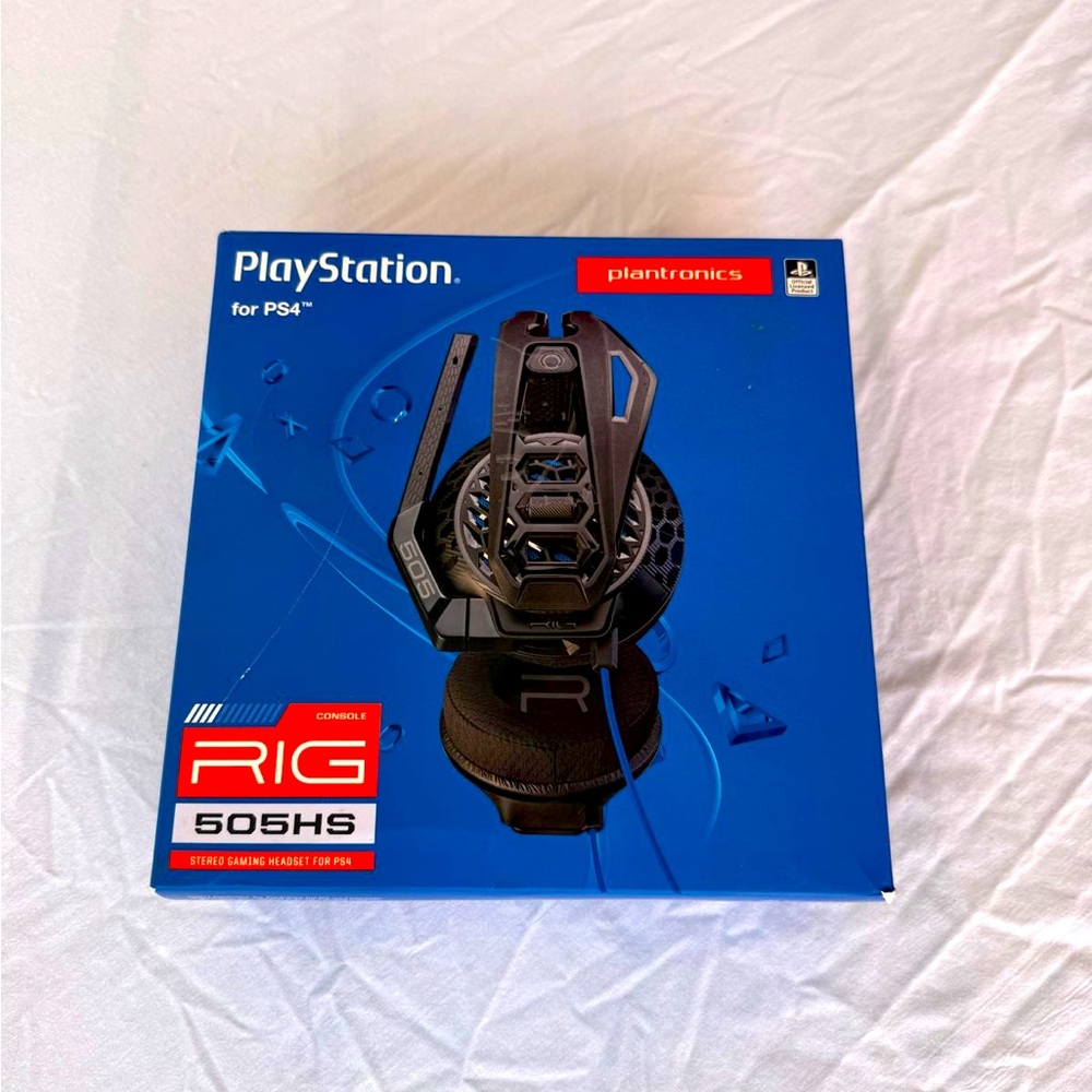RIG 505HS Black Gaming Headset for PS4